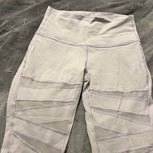 Mauve LuluLemon Mesh Full Length Leggings